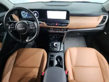 2025 Kia Seltos с пробегом 16 086 км