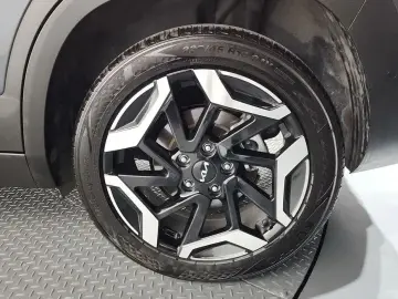 2025 Kia Seltos с пробегом 16 086 км