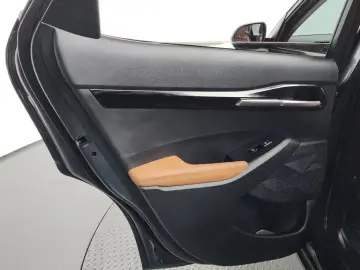 2025 Kia Seltos с пробегом 16 086 км