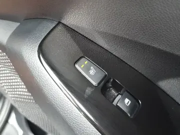 2025 Kia Seltos с пробегом 16 086 км