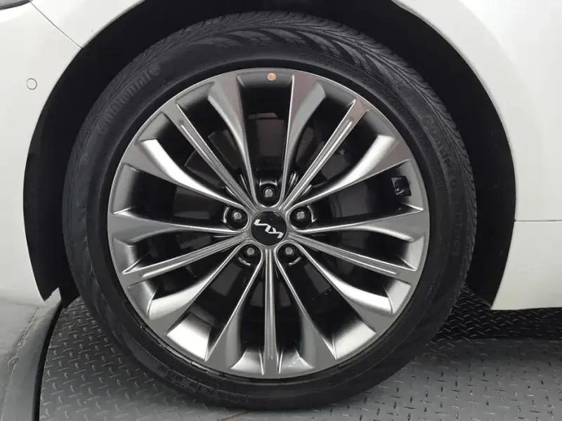 2022 Kia K9 с пробегом 49 232 км