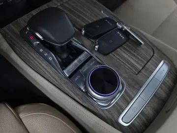 2022 Kia K9 с пробегом 49 232 км