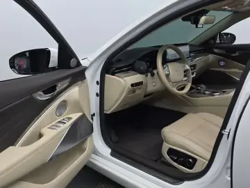2022 Kia K9 с пробегом 49 232 км