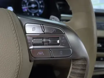 2022 Kia K9 с пробегом 49 232 км