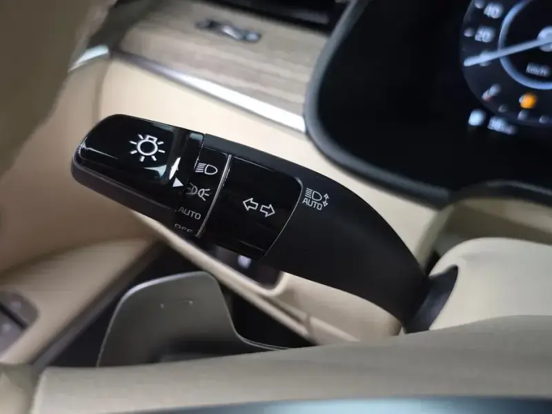 2022 Kia K9 с пробегом 49 232 км