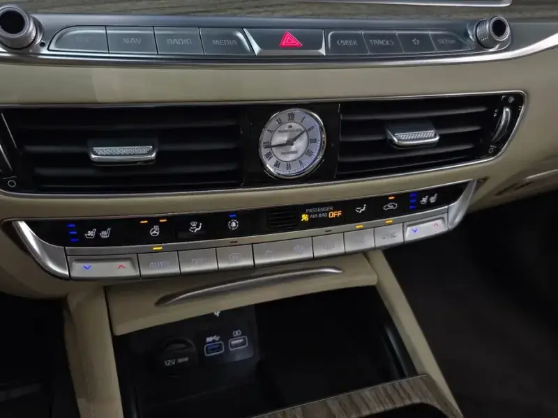 2022 Kia K9 с пробегом 49 232 км