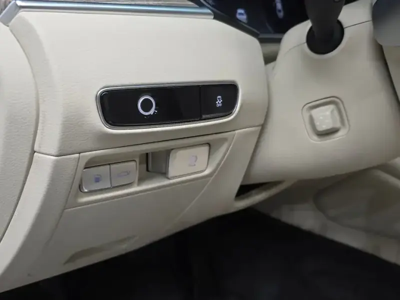 2022 Kia K9 с пробегом 49 232 км