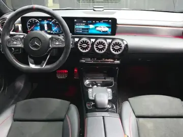2021 Mercedes-Benz CLA с пробегом 49 777 км