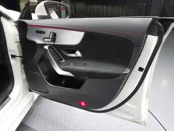 2021 Mercedes-Benz CLA с пробегом 49 777 км