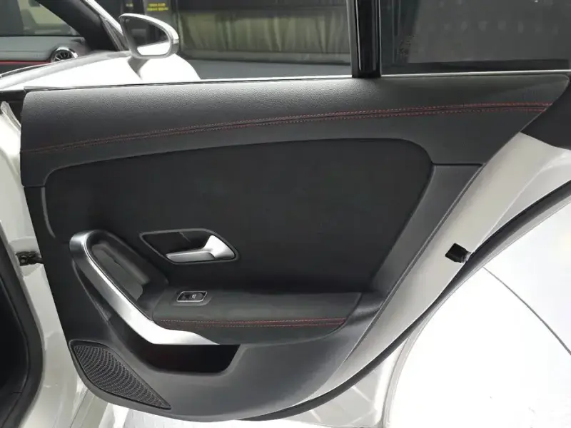 2021 Mercedes-Benz CLA с пробегом 49 777 км