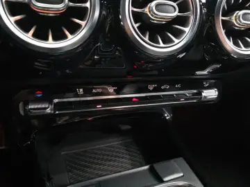 2021 Mercedes-Benz CLA с пробегом 49 777 км