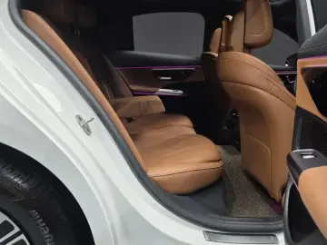 2024 Mercedes-Benz E-Класс с пробегом 30 649 км