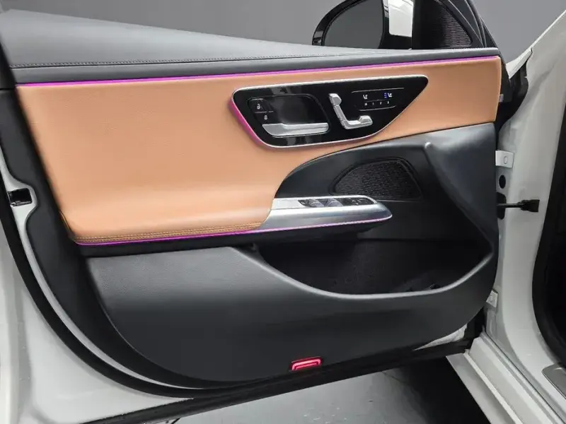 2024 Mercedes-Benz E-Класс с пробегом 30 649 км