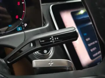 2024 Mercedes-Benz E-Класс с пробегом 23 746 км