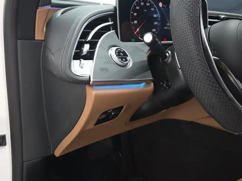 2024 Mercedes-Benz E-Класс с пробегом 23 746 км