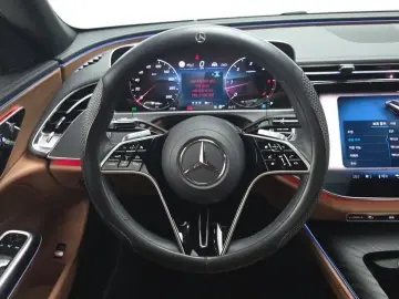 2024 Mercedes-Benz E-Класс с пробегом 23 746 км