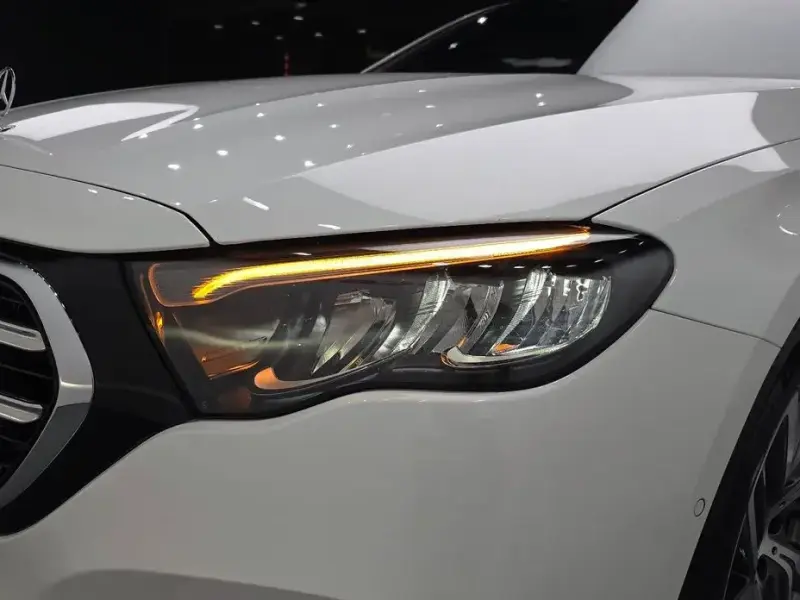 2024 Mercedes-Benz E-Класс с пробегом 23 746 км