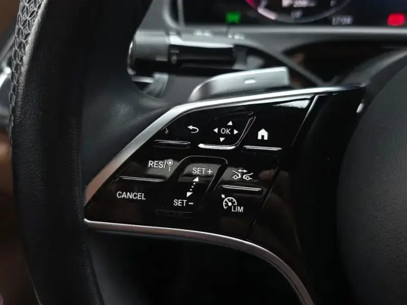 2024 Mercedes-Benz E-Класс с пробегом 23 746 км