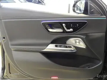 2024 Mercedes-Benz E-Класс с пробегом 18 463 км