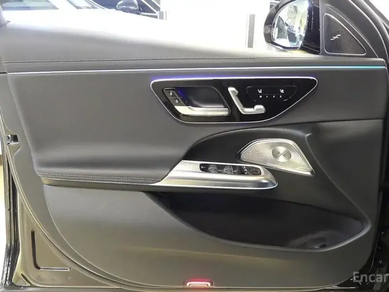 2024 Mercedes-Benz E-Класс с пробегом 18 463 км