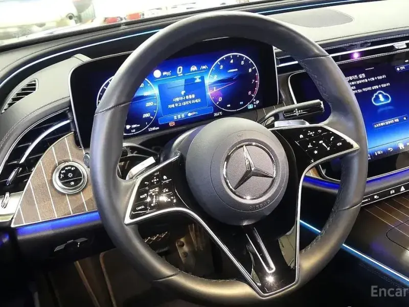 2024 Mercedes-Benz E-Класс с пробегом 18 463 км