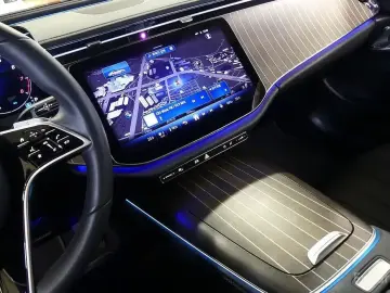2024 Mercedes-Benz E-Класс с пробегом 18 463 км