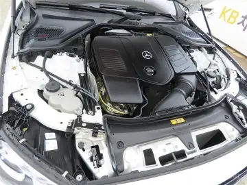 2025 Mercedes-Benz E-Класс с пробегом 13 003 км
