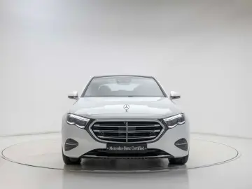 2025 Mercedes-Benz E-Класс с пробегом 1 142 км