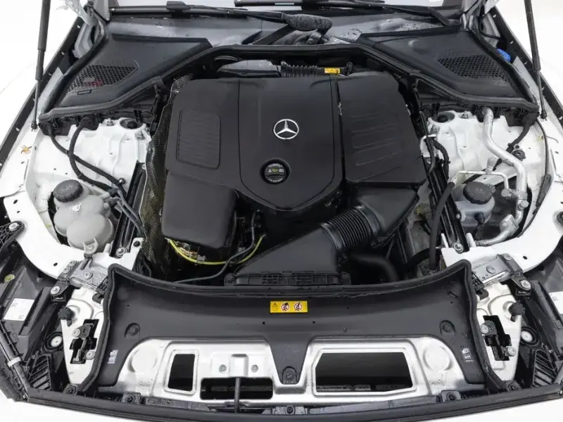 2025 Mercedes-Benz E-Класс с пробегом 1 142 км