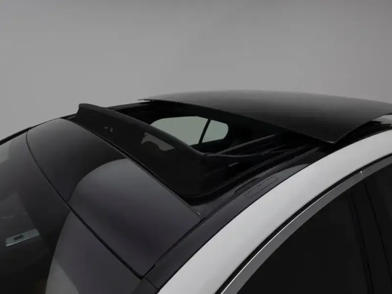 2025 Mercedes-Benz E-Класс с пробегом 1 142 км