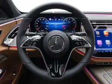 2025 Mercedes-Benz E-Класс с пробегом 1 142 км