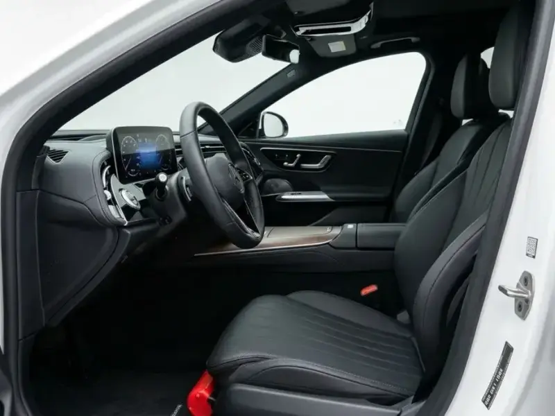 2025 Mercedes-Benz E-Класс с пробегом 9 731 км