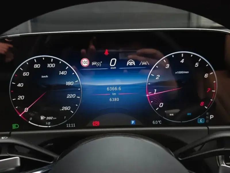 2025 Mercedes-Benz E-Класс с пробегом 6 380 км