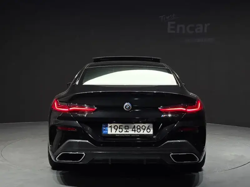 2022 BMW 8 серии с пробегом 107 496 км