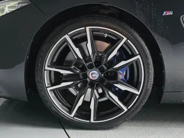 2022 BMW 8 серии с пробегом 107 496 км