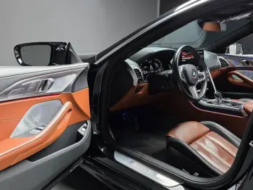 2022 BMW 8 серии с пробегом 107 496 км