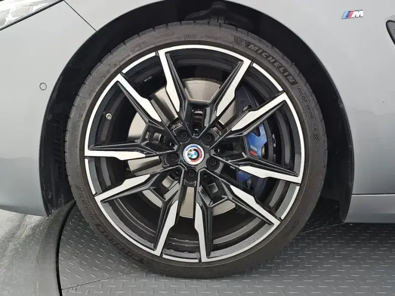 2022 BMW 8 серии с пробегом 37 854 км