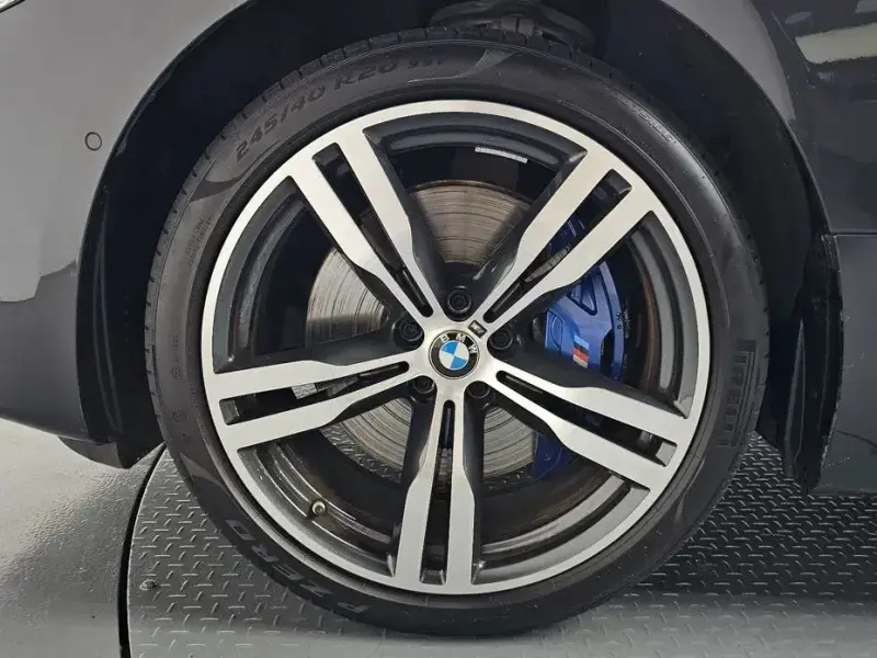 2023 BMW 6 серии с пробегом 25 098 км
