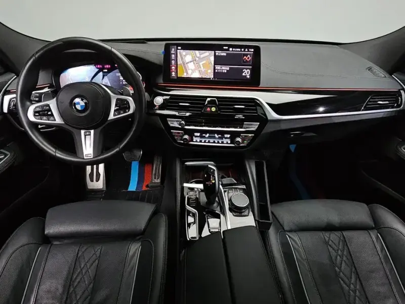 2023 BMW 6 серии с пробегом 25 098 км