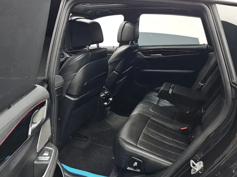 2023 BMW 6 серии с пробегом 25 098 км