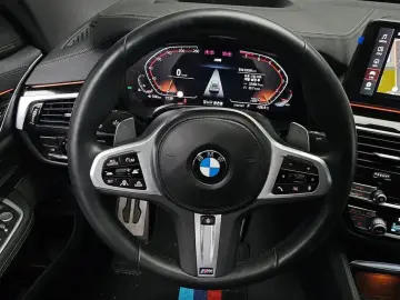 2023 BMW 6 серии с пробегом 25 098 км