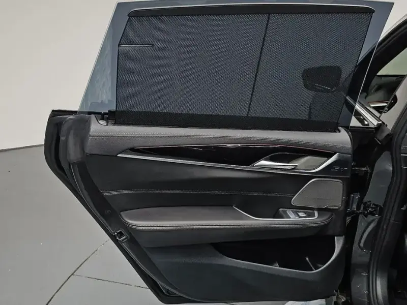 2023 BMW 6 серии с пробегом 25 098 км