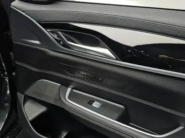 2023 BMW 6 серии с пробегом 25 098 км