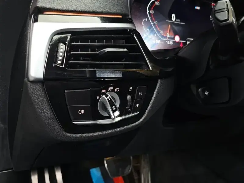 2023 BMW 6 серии с пробегом 25 098 км