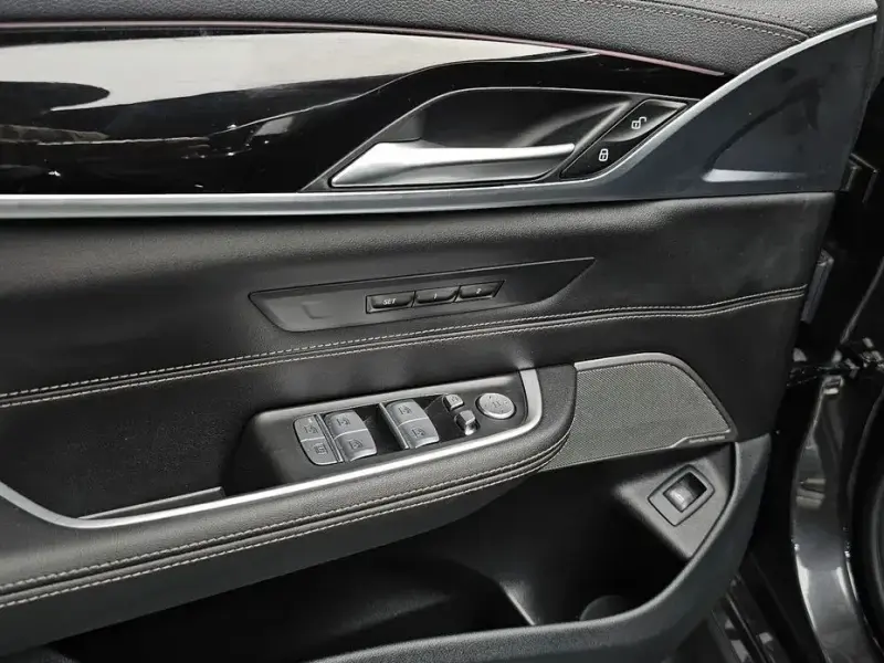 2023 BMW 6 серии с пробегом 25 098 км