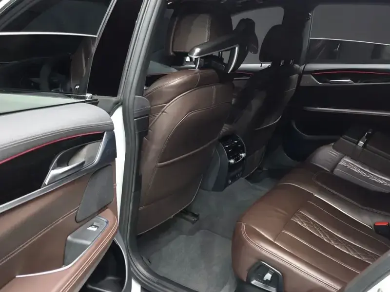 2021 BMW 6 серии с пробегом 86 828 км