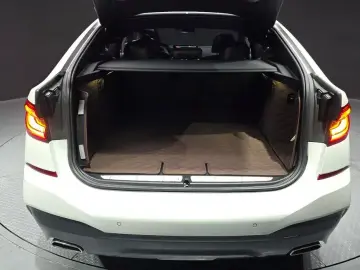 2021 BMW 6 серии с пробегом 86 828 км