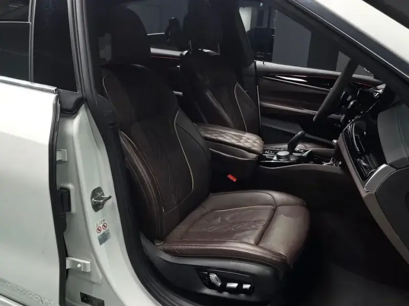 2021 BMW 6 серии с пробегом 86 828 км
