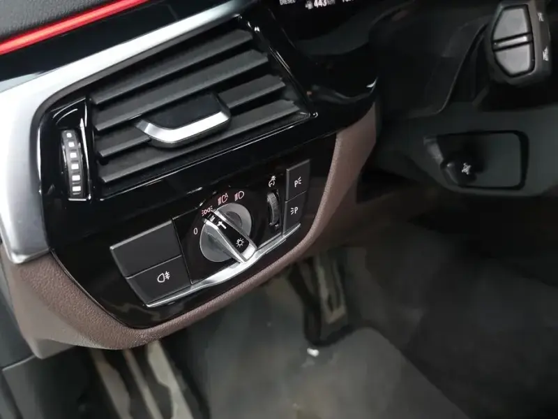 2021 BMW 6 серии с пробегом 86 828 км
