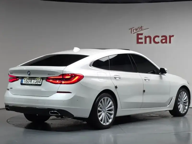 2022 BMW 6 серии с пробегом 53 530 км